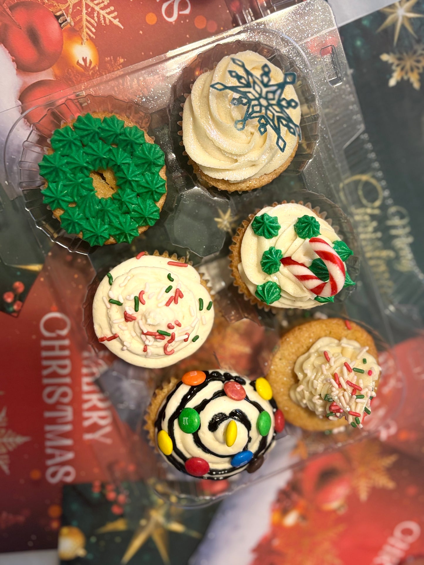 Christmas Cupcakes (Six)